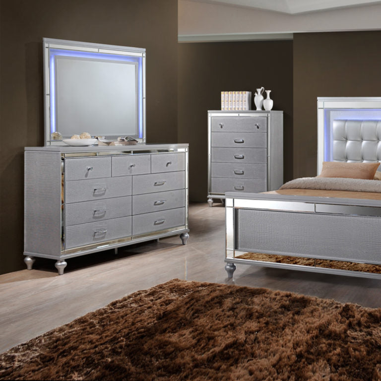 Valentino 4 Piece Set - Queen Bed, Dresser, Lighted Mirror, Nightstand - Silver