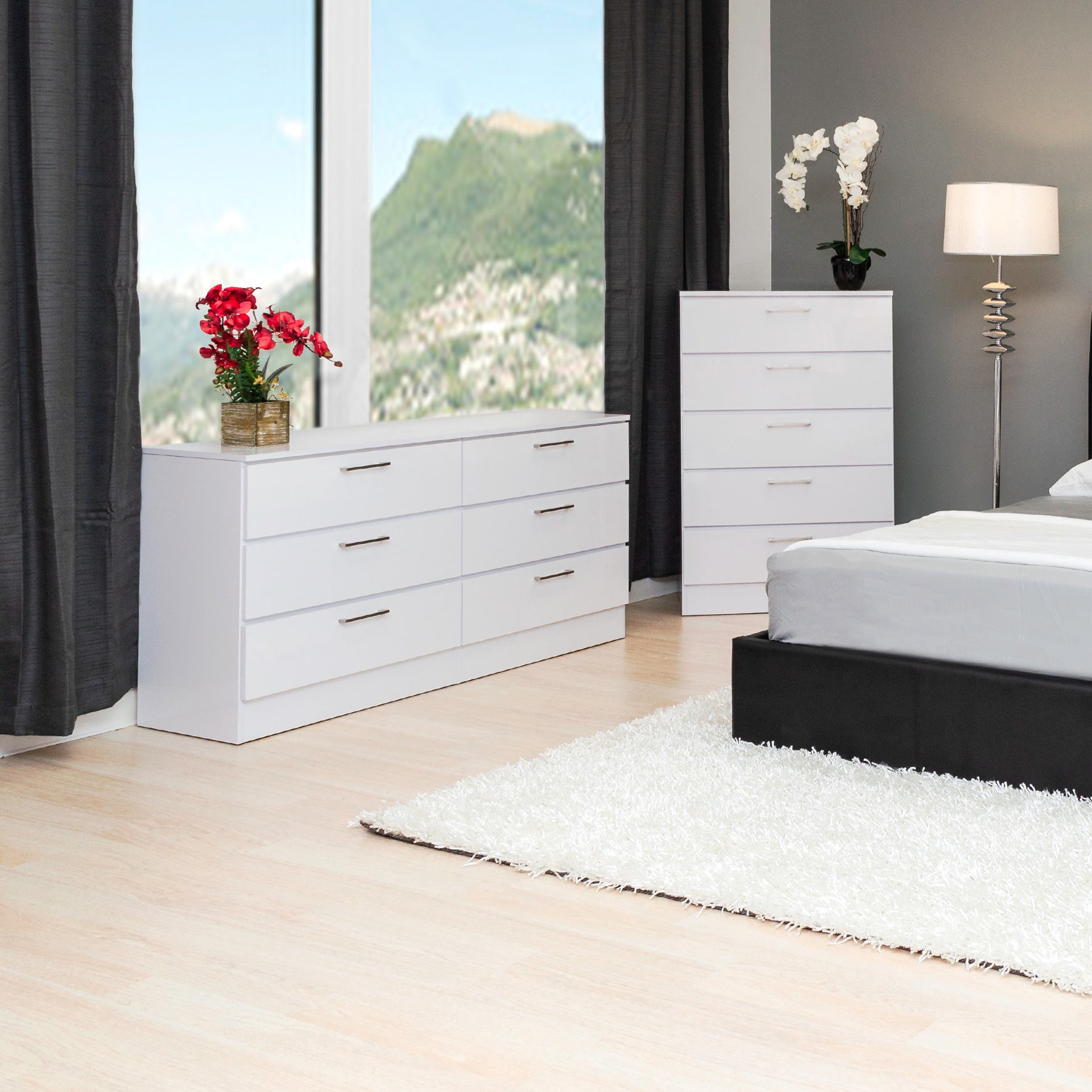 Shop White Lacquer - 6 Drawer Dresser Shop White Lacquer - 6 Drawer Dresser